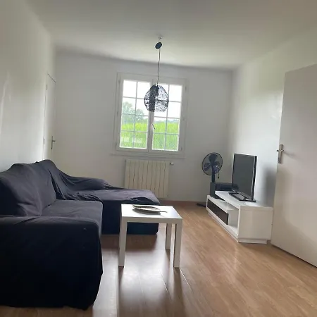Holiday home Magnifique Contemporaine 8 Personnes Pierrevert