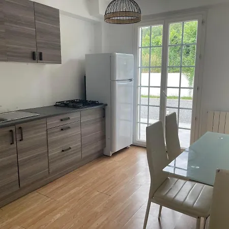 Magnifique Contemporaine 8 Personnes Hébergement de vacances Pierrevert